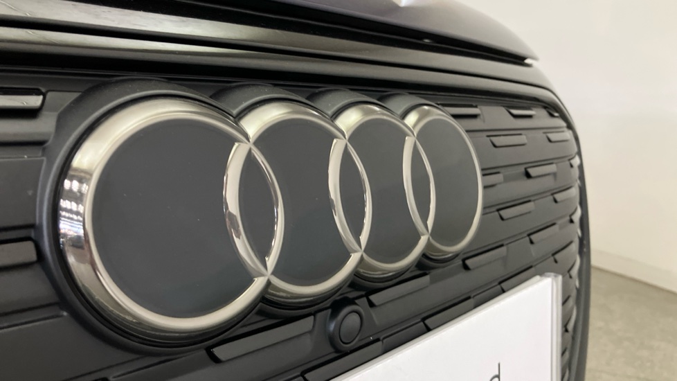 Audi Q4 e-tron 210kW 45 82kWh Black Edition 5dr Auto Electric Estate - Image 31