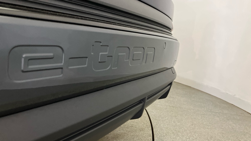 Audi Q4 e-tron 210kW 45 82kWh Black Edition 5dr Auto Electric Estate - Image 39