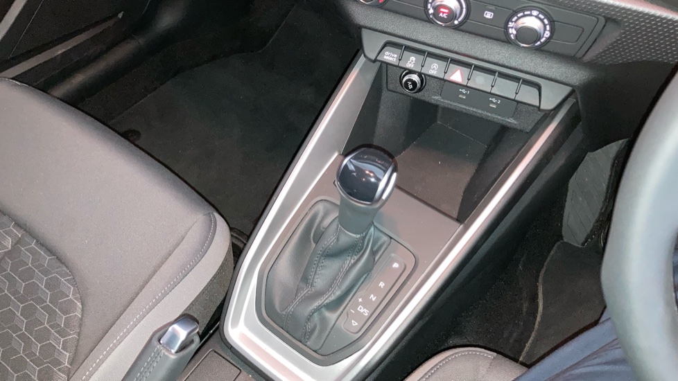 Audi A1 30 TFSI Sport 5dr S Tronic Petrol Hatchback - Image 14