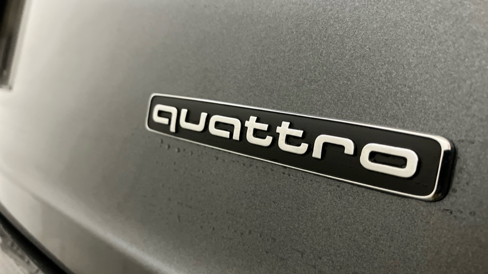 Audi Q8 3.0 TDI Quattro 286 Black Ed 5dr Tiptron Tech Pro Diesel Estate - Image 31