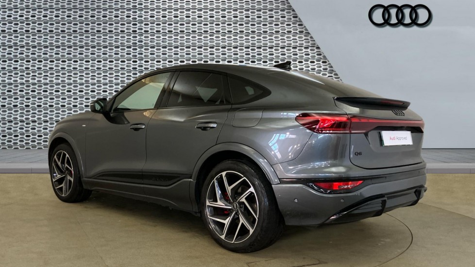 Audi Q6 185kW 83kWh Edition 1 5dr Auto Electric Hatchback - Image 3