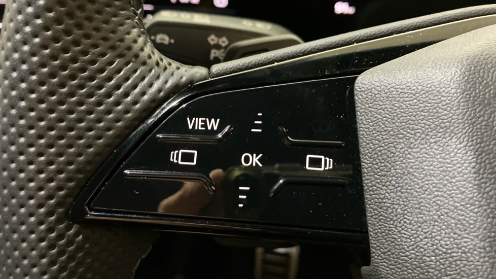 Audi Q6 185kW 83kWh Edition 1 5dr Auto Electric Hatchback - Image 17