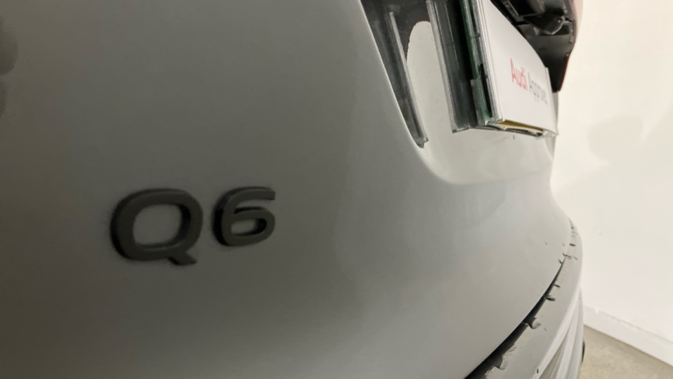 Audi Q6 185kW 83kWh Edition 1 5dr Auto Electric Hatchback - Image 35