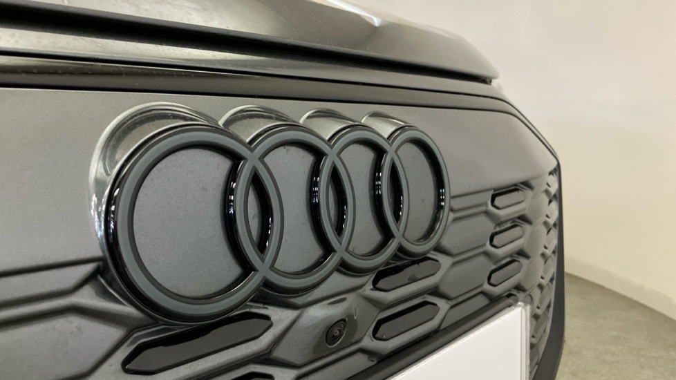 Audi Q6 185kW 83kWh Edition 1 5dr Auto Electric Hatchback - Image 36
