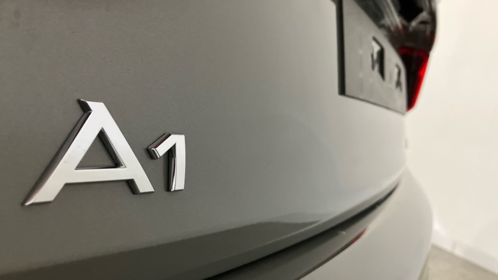 Audi A1 25 TFSI S Line 5dr S Tronic Petrol Hatchback - Image 31