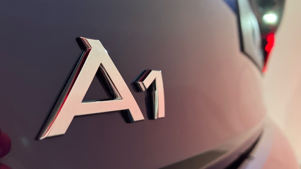 Audi A1 25 TFSI Sport 5dr S Tronic Petrol Hatchback - Image 25