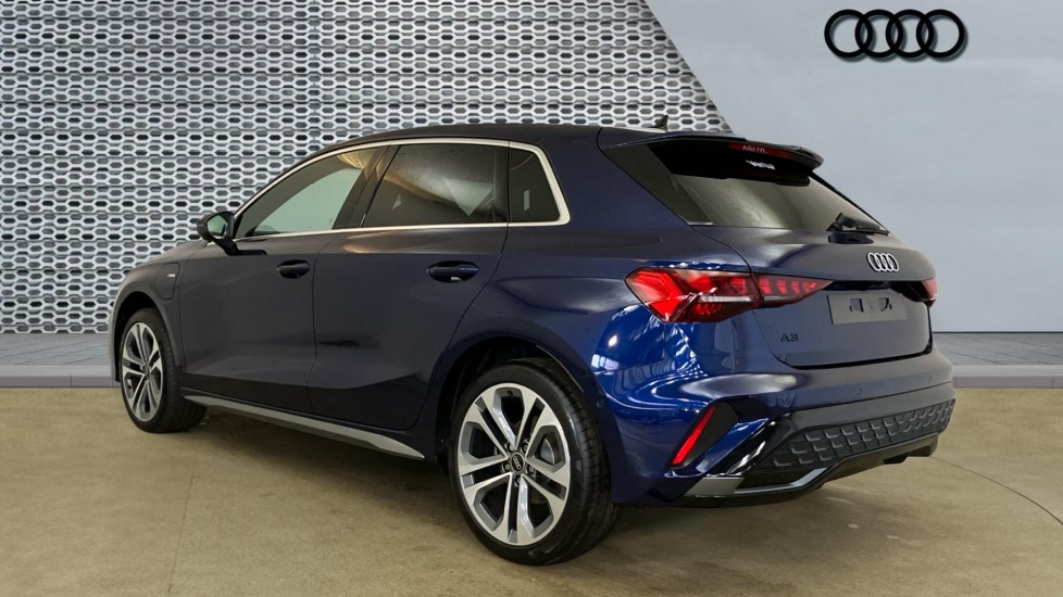 Audi A3 1.5 TFSI e 204 S Line 5dr S Tronic Hatchback - Image 3
