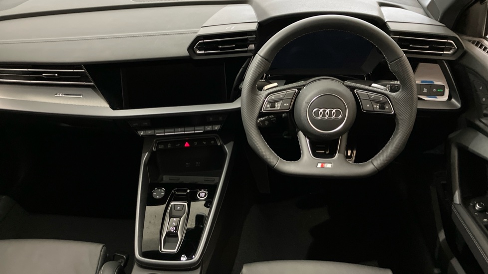 Audi A3 1.5 TFSI e 204 S Line 5dr S Tronic Hatchback - Image 9