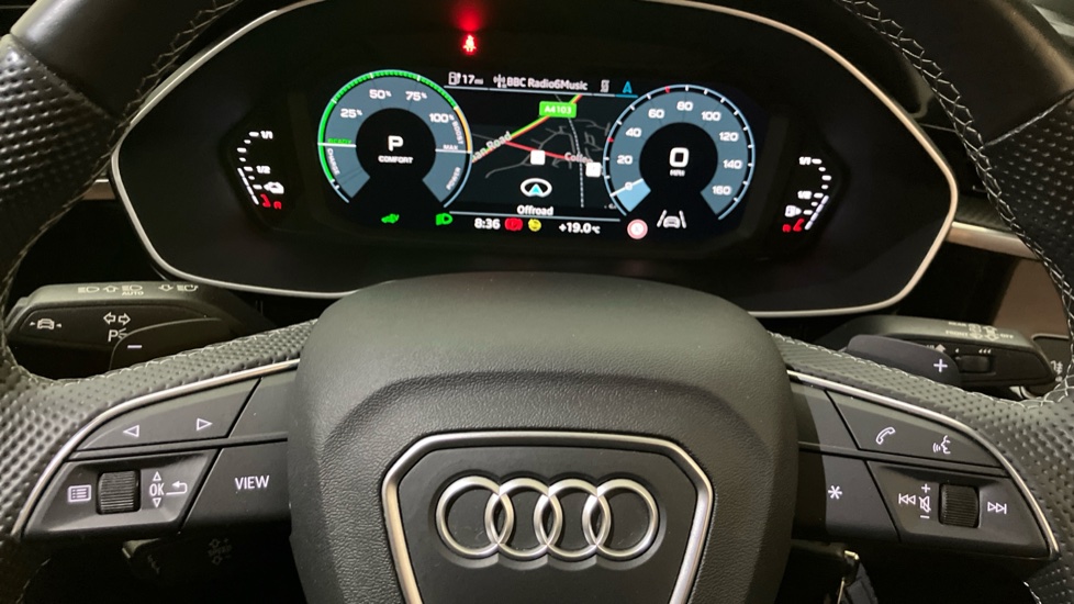 Audi Q3 45 TFSI e Black Edition 5dr S Tronic Estate - Image 10