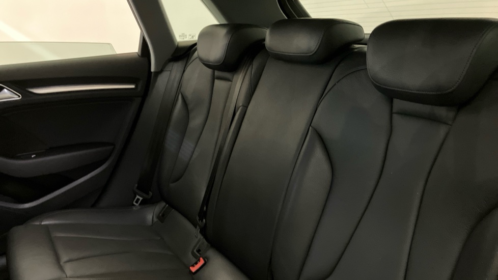 Audi A3 35 TFSI Sport 5dr Petrol Hatchback - Image 16