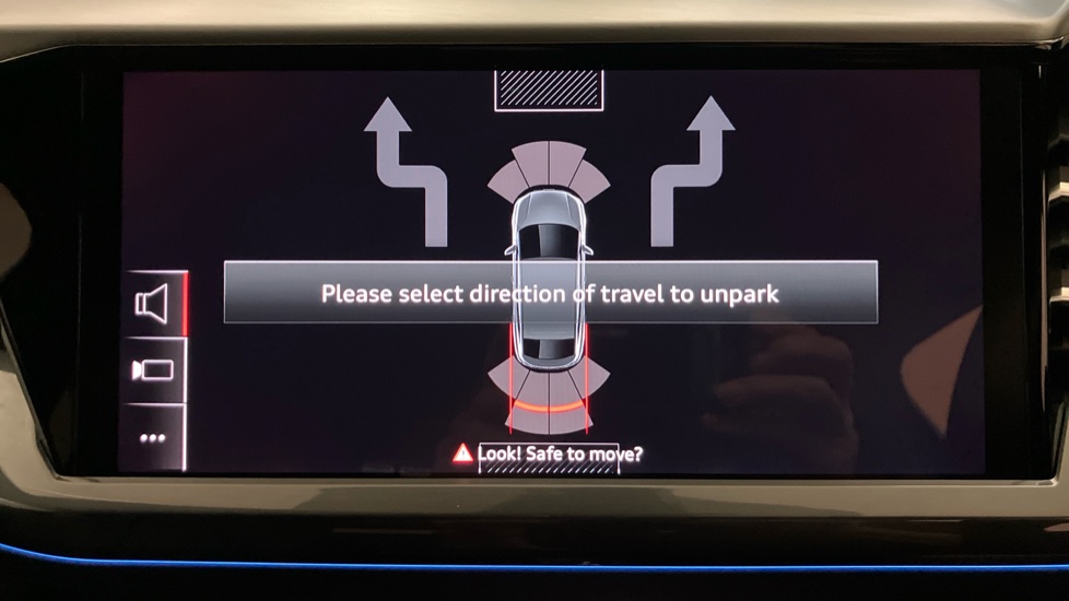 Audi Q4 e-tron 210kW 45 82kWh Black Edition 5dr Auto Electric Estate - Image 22