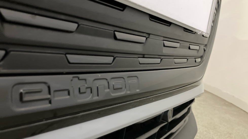 Audi Q4 e-tron 210kW 45 82kWh Black Edition 5dr Auto Electric Estate - Image 40