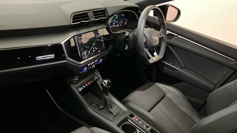 Audi Q3 35 TFSI Black Edition 5dr S Tronic [C+S Pack] Petrol Estate - Image 2