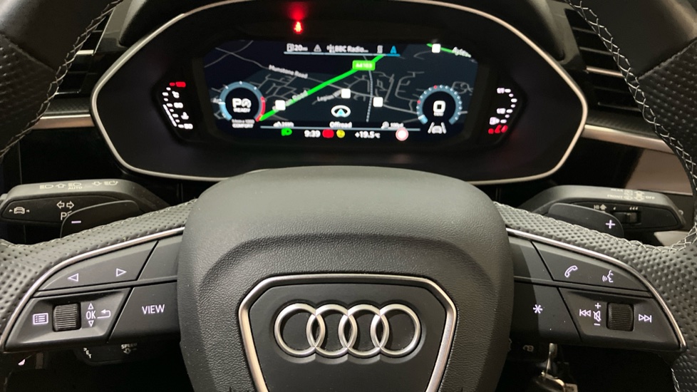 Audi Q3 35 TFSI Black Edition 5dr S Tronic [C+S Pack] Petrol Estate - Image 10