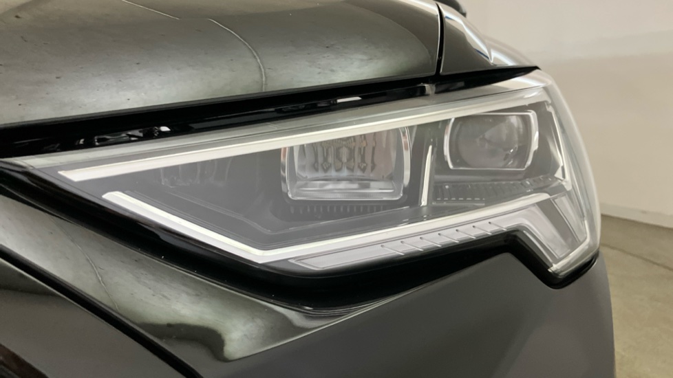 Audi Q3 35 TFSI Black Edition 5dr S Tronic [C+S Pack] Petrol Estate - Image 38
