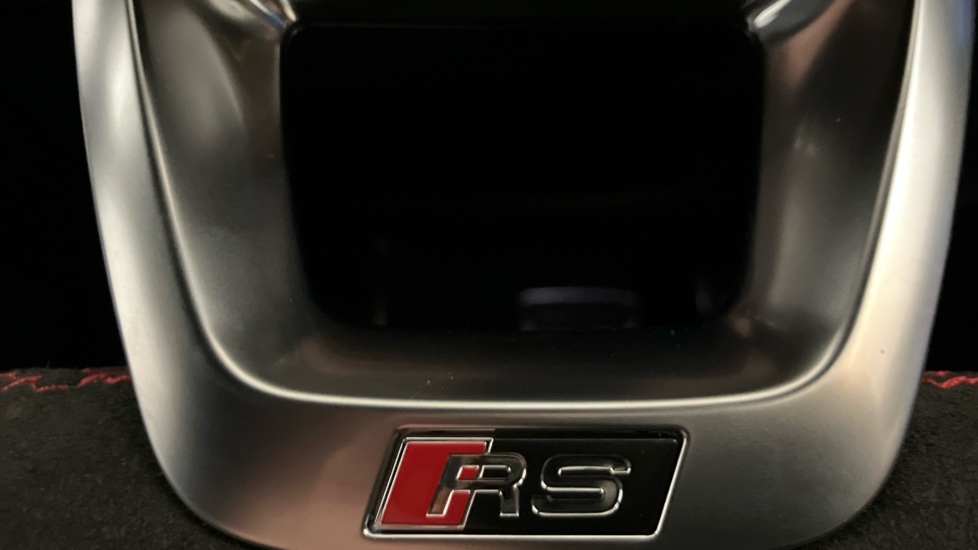 Audi RS Q8 TFSI 640 Quattro Perform Carbon Black 5dr Tiptron Petrol Estate - Image 24