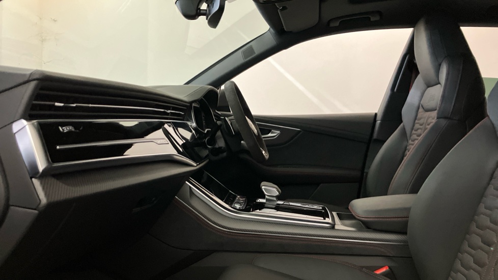 Audi RS Q8 TFSI 640 Quattro Perform Carbon Black 5dr Tiptron Petrol Estate - Image 28