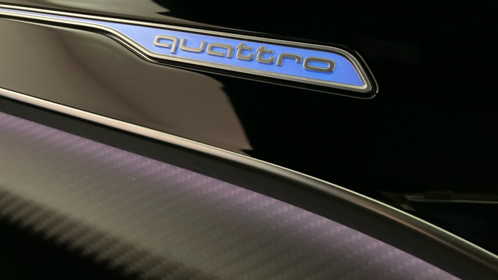 Audi RS Q8 TFSI 640 Quattro Perform Carbon Black 5dr Tiptron Petrol Estate - Image 36