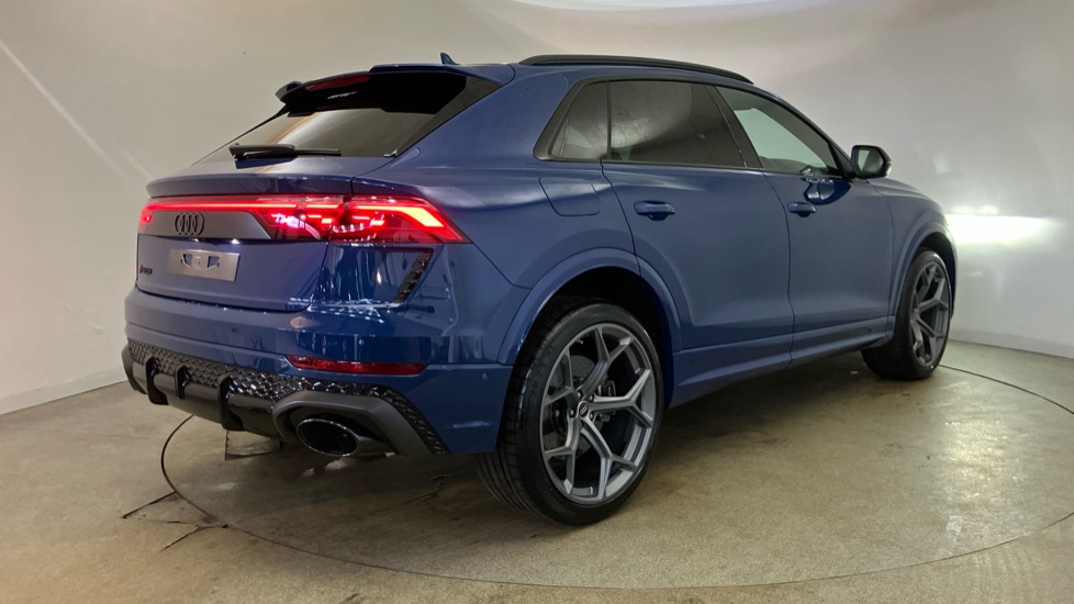 Audi RS Q8 TFSI 640 Quattro Perform Carbon Black 5dr Tiptron Petrol Estate - Image 45