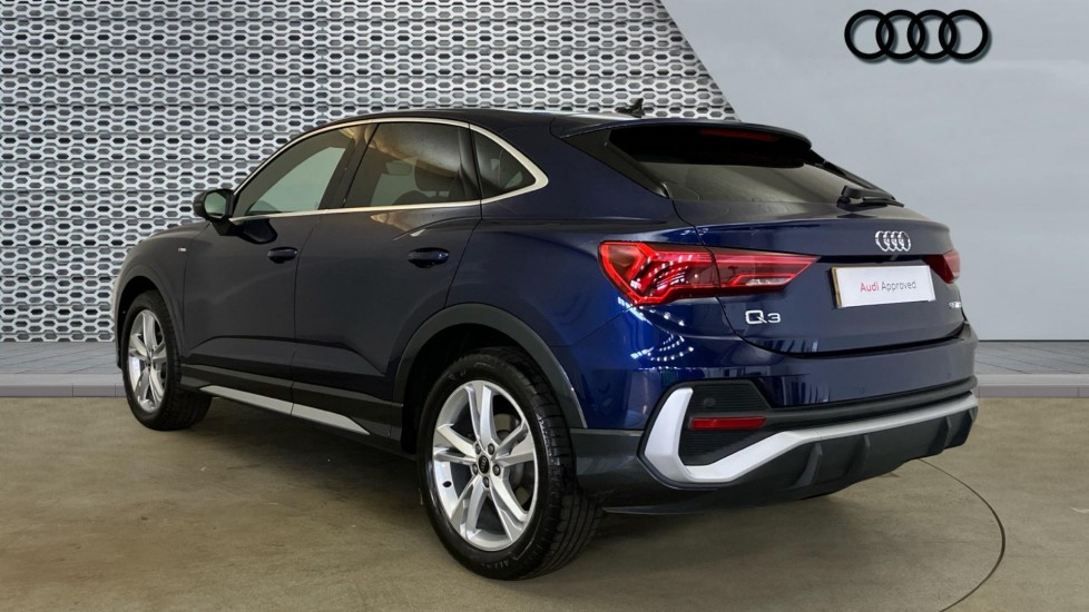 Audi Q3 35 TFSI S Line 5dr [Leather] Petrol Estate - Image 3