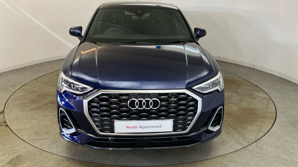 Audi Q3 35 TFSI S Line 5dr [Leather] Petrol Estate - Image 28