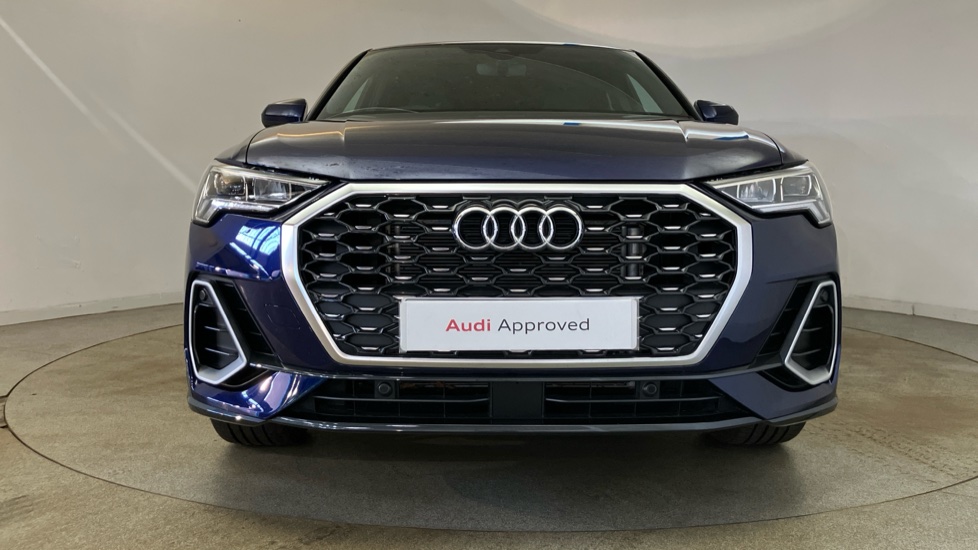 Audi Q3 35 TFSI S Line 5dr [Leather] Petrol Estate - Image 29