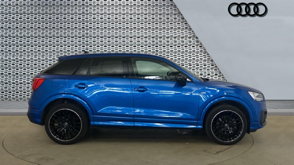 Audi Q2 35 TFSI Black Edition 5dr Petrol Estate - Image 4