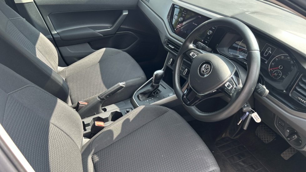 Volkswagen Polo 1.0 TSI 95 SE 5dr DSG Petrol Hatchback - Image 11