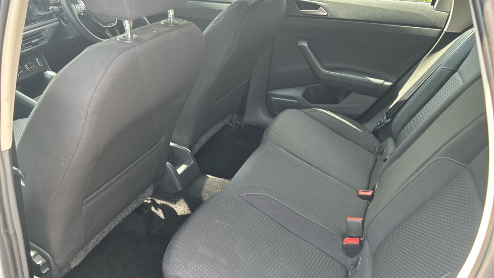 Volkswagen Polo 1.0 TSI 95 SE 5dr DSG Petrol Hatchback - Image 16