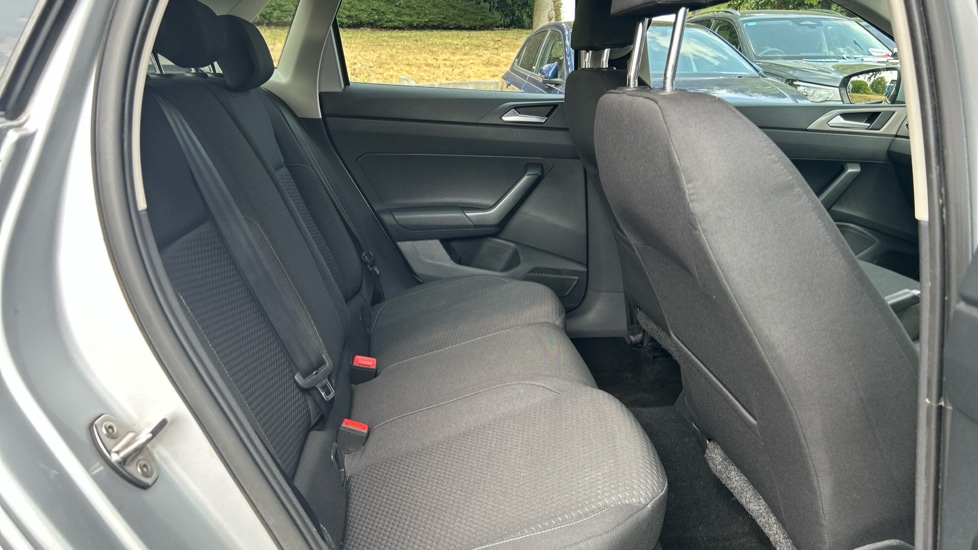 Volkswagen Polo 1.0 TSI 95 SE 5dr DSG Petrol Hatchback - Image 41