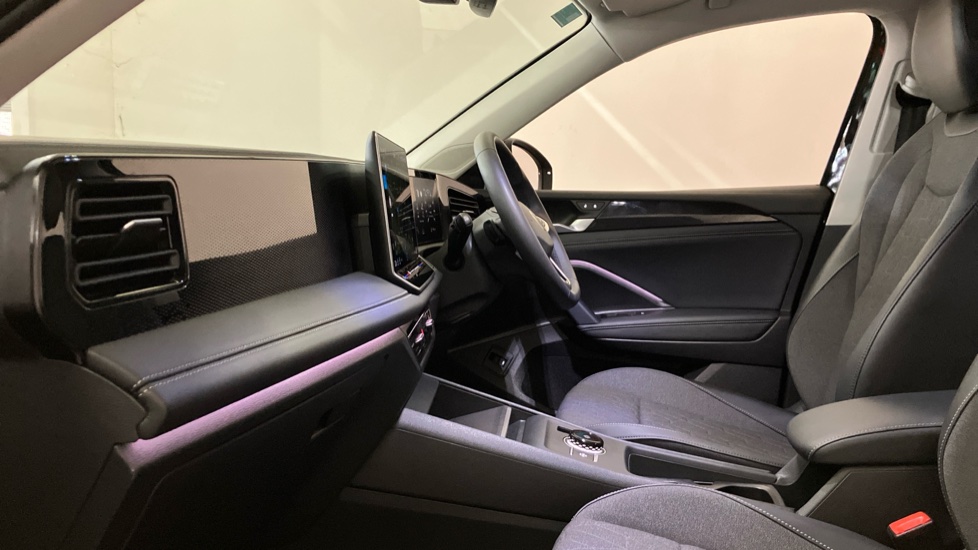 Volkswagen Tiguan 1.5 eTSI Match 5dr DSG Petrol Estate - Image 24
