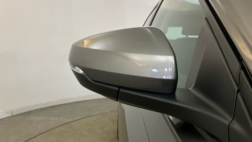 Volkswagen Polo 1.0 TSI 95 SE 5dr Petrol Hatchback - Image 25
