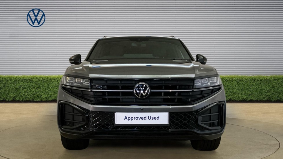 Volkswagen Touareg 3.0 V6 TDI 4Motion 286 Black Edition 5dr Tip Auto Diesel Estate - Image 7