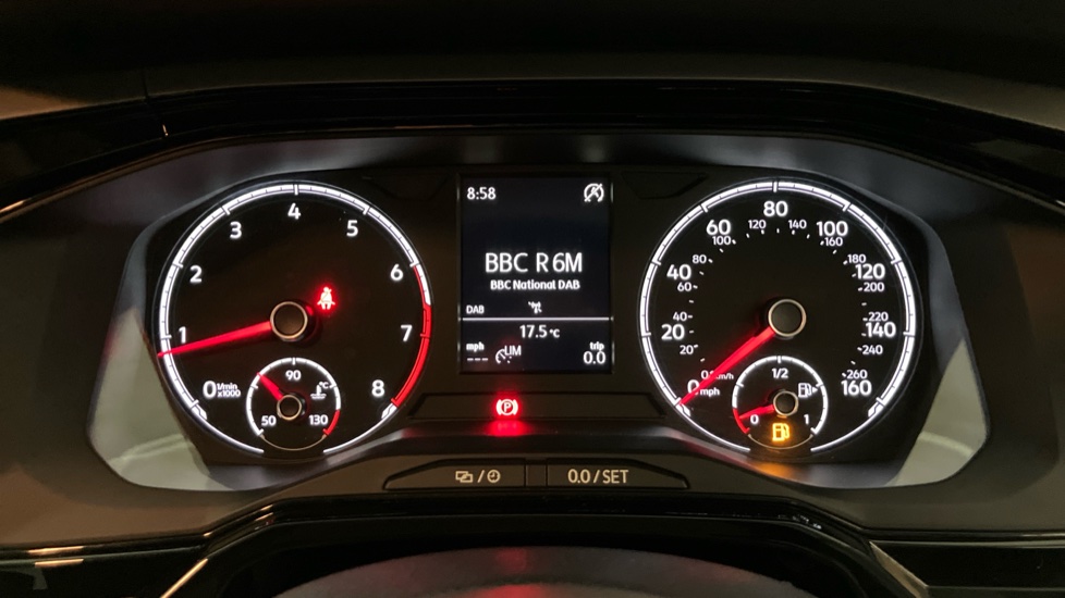 Volkswagen Polo 1.0 SE 5dr Petrol Hatchback - Image 11