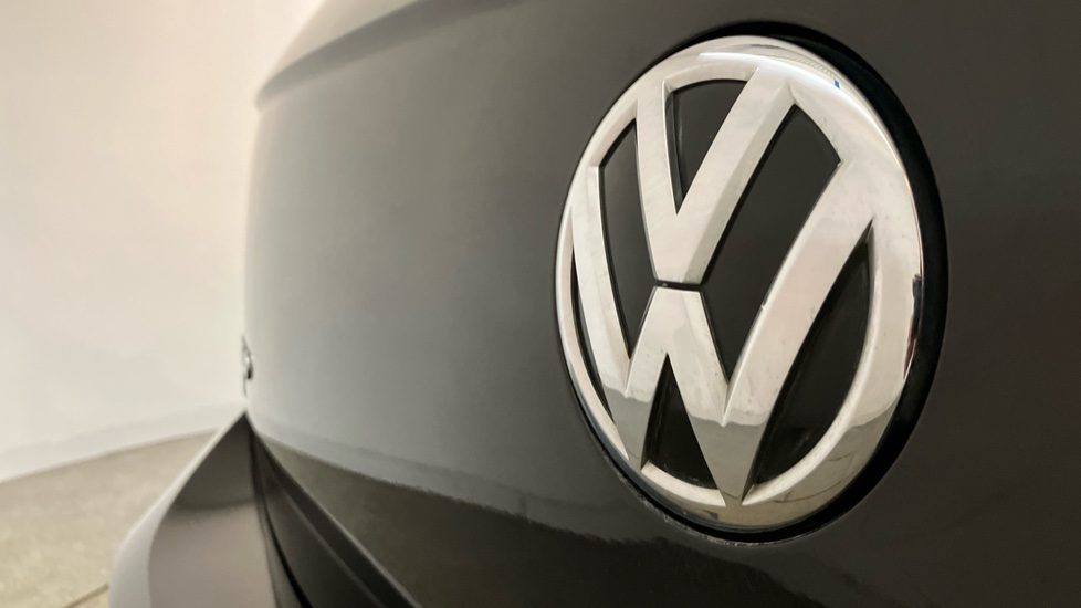 Volkswagen Polo 1.0 SE 5dr Petrol Hatchback - Image 24