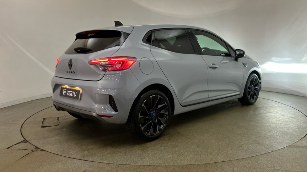 Renault Clio 1.0 TCe 90 Esprit Alpine 5dr Petrol Hatchback - Image 40