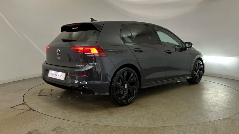 Volkswagen Golf 1.5 eTSI 150 Black Edition 5dr DSG Petrol Hatchback - Image 43