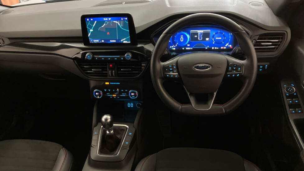 Ford Kuga 1.5 EcoBlue ST-Line Edition 5dr Diesel Estate - Image 9