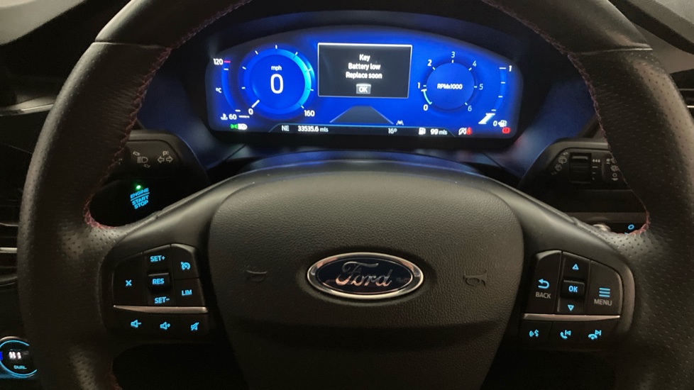 Ford Kuga 1.5 EcoBlue ST-Line Edition 5dr Diesel Estate - Image 10