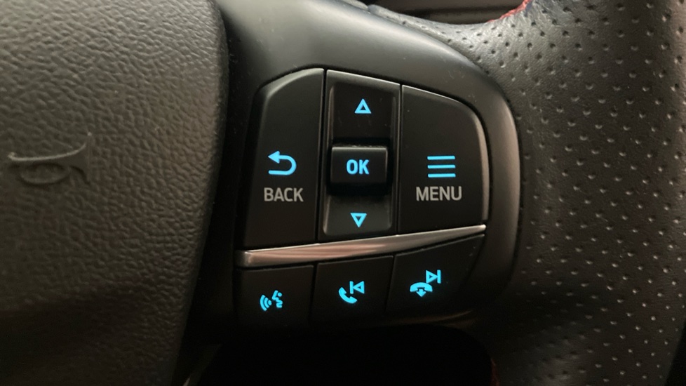 Ford Kuga 1.5 EcoBlue ST-Line Edition 5dr Diesel Estate - Image 18