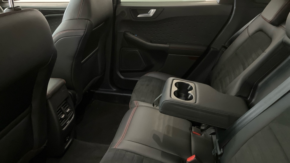 Ford Kuga 1.5 EcoBlue ST-Line Edition 5dr Diesel Estate - Image 23