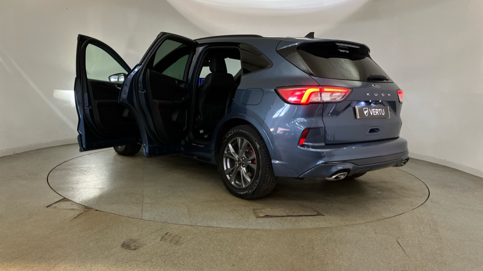 Ford Kuga 1.5 EcoBlue ST-Line Edition 5dr Diesel Estate - Image 44