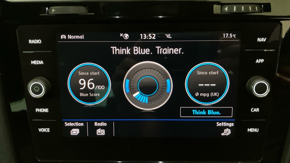 Volkswagen Golf 1.5 TSI EVO 150 R-Line 5dr DSG Petrol Hatchback - Image 43