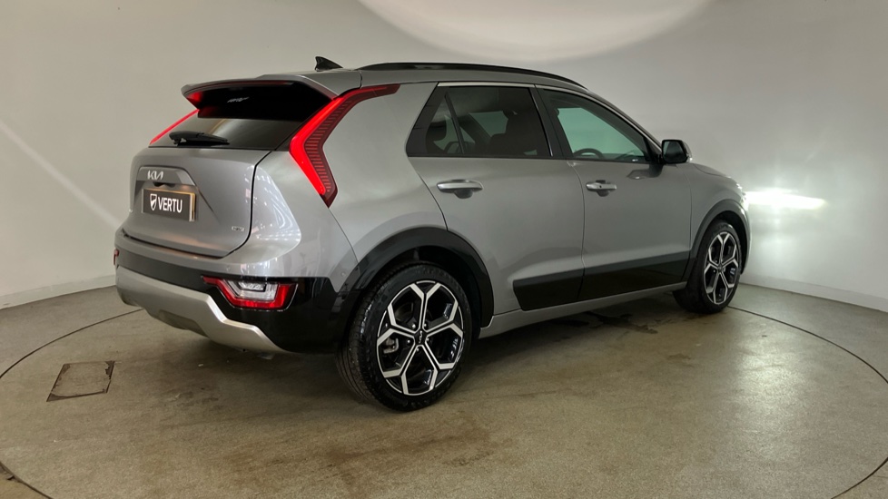 Kia Niro 1.6 GDi 127 Hybrid 4 5dr DCT Hybrid Estate - Image 38