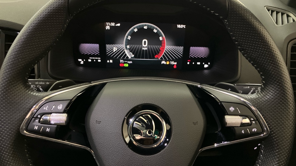 Skoda Karoq 2.0 TSI Sportline 4x4 5dr DSG Petrol Estate - Image 10