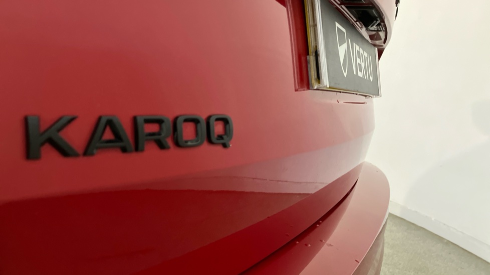 Skoda Karoq 2.0 TSI Sportline 4x4 5dr DSG Petrol Estate - Image 32