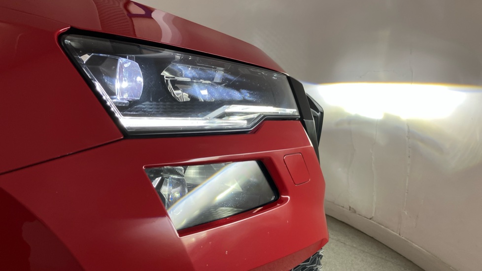 Skoda Karoq 2.0 TSI Sportline 4x4 5dr DSG Petrol Estate - Image 40
