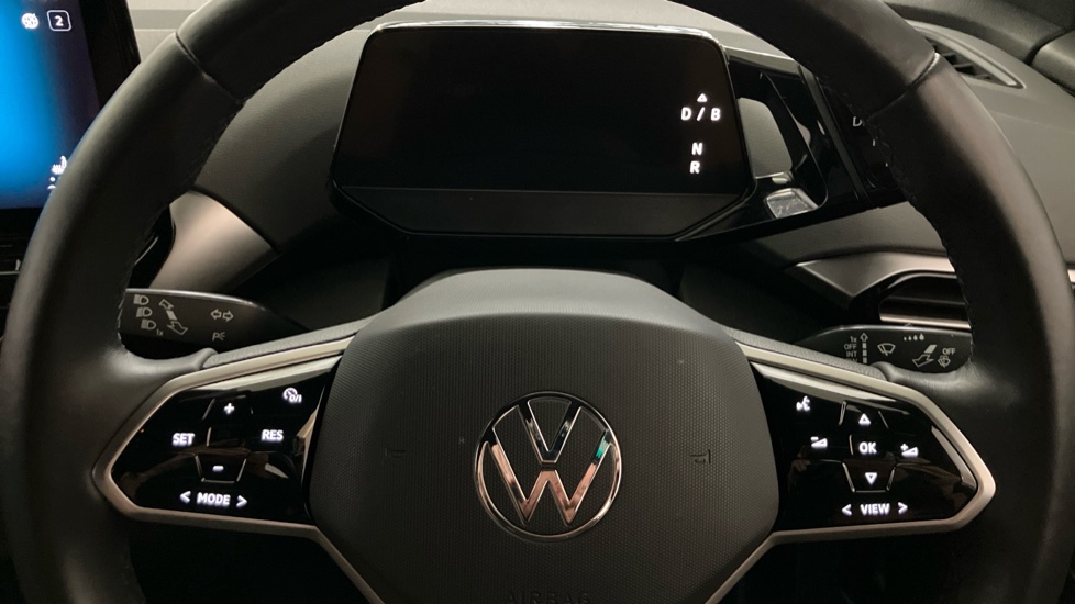 Volkswagen ID.5 150kW Max Pro Performance 77kWh 5dr Auto Electric Coupe - Image 10