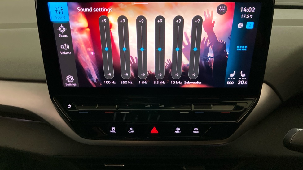 Volkswagen ID.5 150kW Max Pro Performance 77kWh 5dr Auto Electric Coupe - Image 36