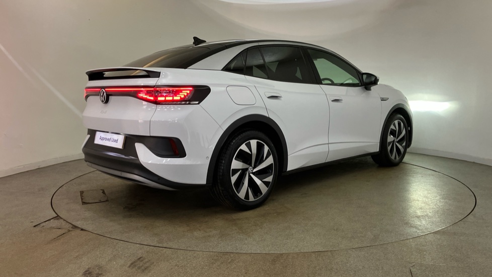 Volkswagen ID.5 150kW Max Pro Performance 77kWh 5dr Auto Electric Coupe - Image 45